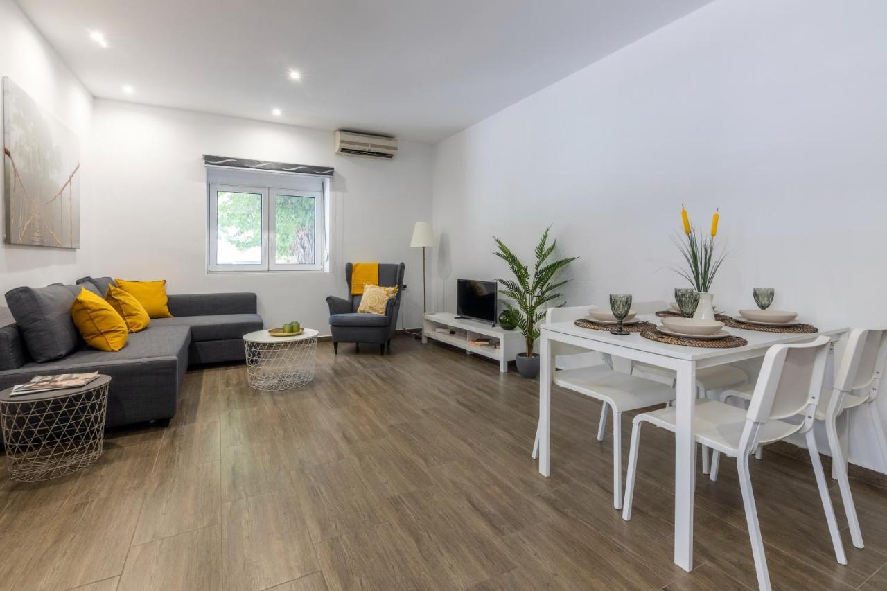 Elegant City Apartment Candia Esterno foto